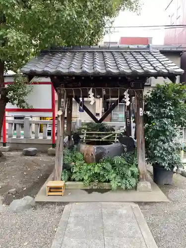 矢先稲荷神社の手水舎