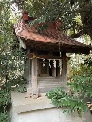 紙敷胡録神社の{uncategorized: "未分類", other: "その他", undefined: "問題あり", building: "その他建物", grave: "お墓", sacred_gate: "鳥居", guardian: "狛犬", statue: "像", buddha: "仏像", history: "歴史", nature: "自然", garden: "庭園", animal: "動物", pagoda: "塔", temizu: "手水舎", mountain_gate: "山門・神門", sanctuary: "本殿・本堂", subordinate: "末社・摂社", art: "芸術", scenery: "景色", jizo: "地蔵", ema: "絵馬", goshuin: "御朱印", omikuji: "おみくじ", items: "授与品その他", amulet: "お守り", goshuincho: "御朱印帳", eats: "食事", festival: "お祭り", votive_dance: "神楽", shichigosan: "七五三参", wedding: "結婚式", experience: "体験その他", initially: "初詣", around: "周辺", anti_infection: "感染症対策"}