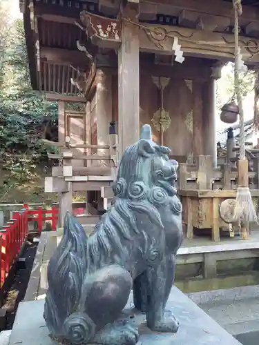 大伴神社の狛犬