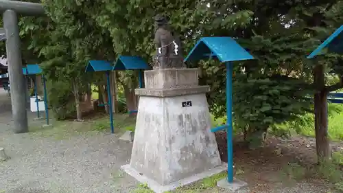 出雲神社の狛犬