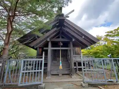 高島稲荷神社の本殿・本堂