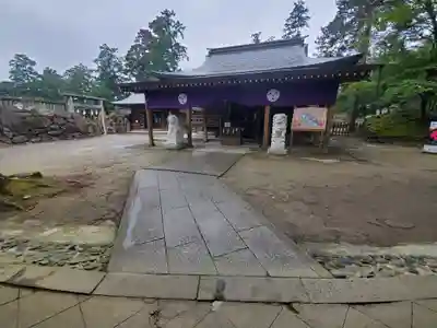 唐澤山神社の本殿・本堂