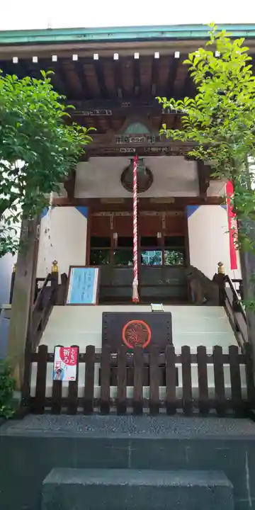 諏訪神社の本殿・本堂