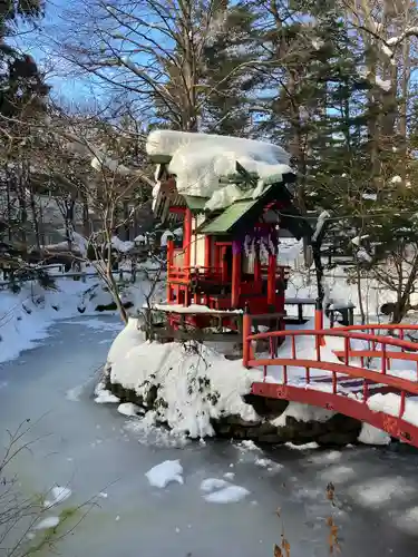 白石神社の末社・摂社
