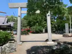 鎭國守國神社の鳥居