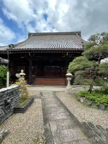 浄念寺の本殿・本堂