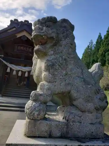 居多神社の狛犬