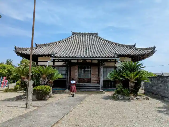 安楽寺の本殿・本堂