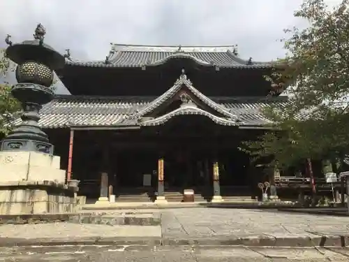 粉河寺の本殿・本堂