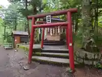 新屋山神社奥宮(山梨県)