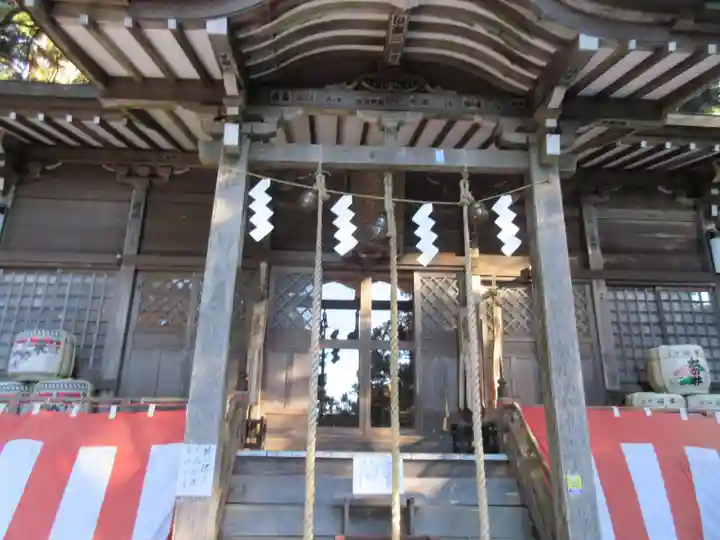 鷲子山上神社の本殿・本堂