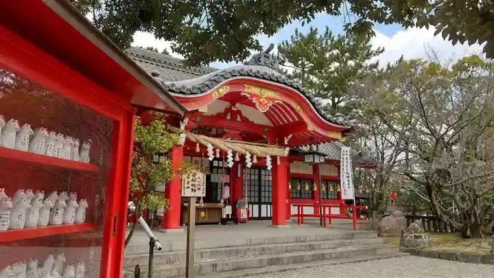 市原稲荷神社の本殿・本堂