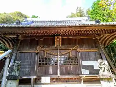 神明神社の本殿・本堂