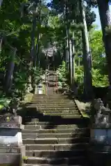 中之嶽神社の建物その他