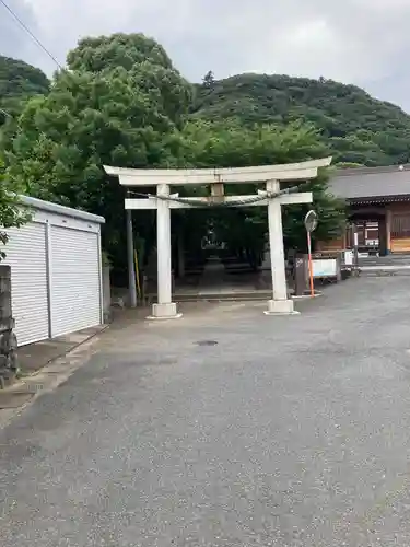 高來神社の鳥居