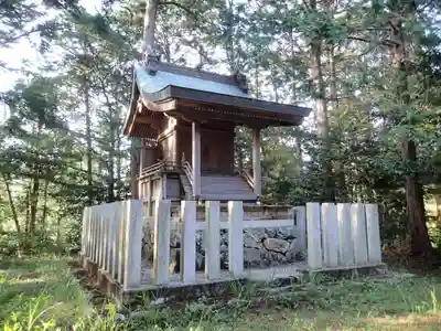 御間都比古神社の末社・摂社
