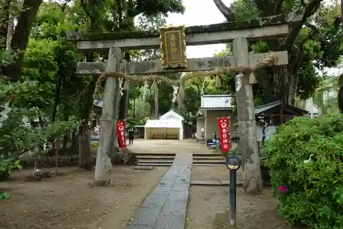 成合春日神社の鳥居