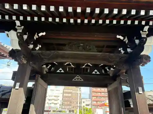 専念寺の{uncategorized: "未分類", other: "その他", undefined: "問題あり", building: "その他建物", grave: "お墓", sacred_gate: "鳥居", guardian: "狛犬", statue: "像", buddha: "仏像", history: "歴史", nature: "自然", garden: "庭園", animal: "動物", pagoda: "塔", temizu: "手水舎", mountain_gate: "山門・神門", sanctuary: "本殿・本堂", subordinate: "末社・摂社", art: "芸術", scenery: "景色", jizo: "地蔵", ema: "絵馬", goshuin: "御朱印", omikuji: "おみくじ", items: "授与品その他", amulet: "お守り", goshuincho: "御朱印帳", eats: "食事", festival: "お祭り", votive_dance: "神楽", shichigosan: "七五三参", wedding: "結婚式", experience: "体験その他", initially: "初詣", around: "周辺", anti_infection: "感染症対策"}