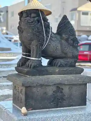 札幌諏訪神社の狛犬