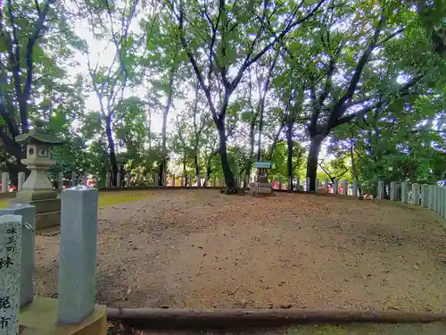 白山神社（二子町）の末社・摂社