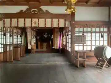 諏訪神社の本殿・本堂