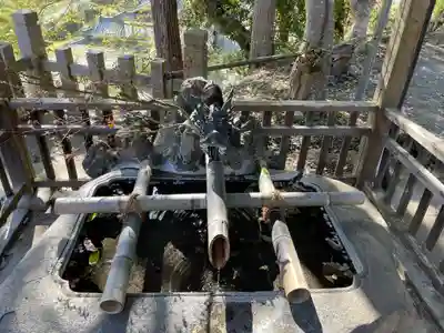 大原神社の手水舎