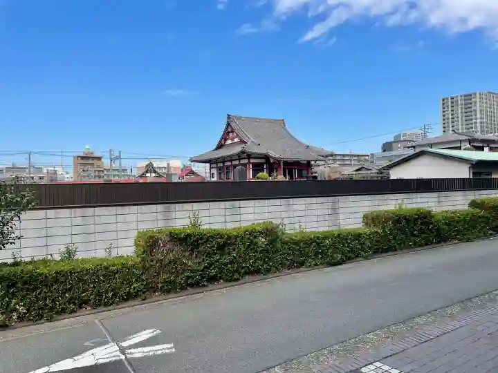 成佛寺の{uncategorized: "未分類", other: "その他", undefined: "問題あり", building: "その他建物", grave: "お墓", sacred_gate: "鳥居", guardian: "狛犬", statue: "像", buddha: "仏像", history: "歴史", nature: "自然", garden: "庭園", animal: "動物", pagoda: "塔", temizu: "手水舎", mountain_gate: "山門・神門", sanctuary: "本殿・本堂", subordinate: "末社・摂社", art: "芸術", scenery: "景色", jizo: "地蔵", ema: "絵馬", goshuin: "御朱印", omikuji: "おみくじ", items: "授与品その他", amulet: "お守り", goshuincho: "御朱印帳", eats: "食事", festival: "お祭り", votive_dance: "神楽", shichigosan: "七五三参", wedding: "結婚式", experience: "体験その他", initially: "初詣", around: "周辺", anti_infection: "感染症対策"}