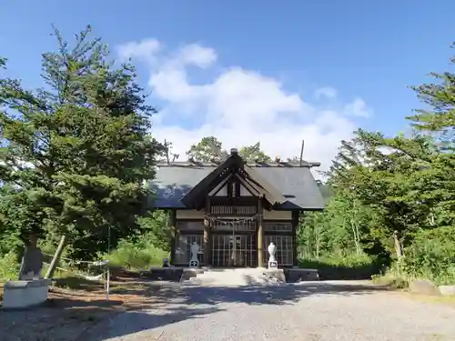 留寿都神社の本殿