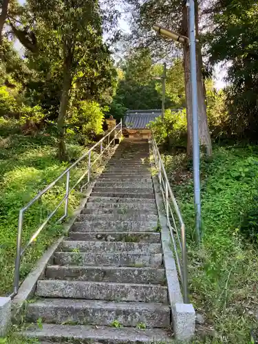 辨財天神社の建物その他