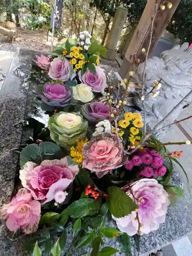 滑川神社 - 仕事と子どもの守り神の手水舎