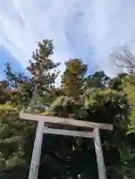 伊勢神宮外宮(豊受大神宮)の{uncategorized: "未分類", other: "その他", undefined: "問題あり", building: "その他建物", grave: "お墓", sacred_gate: "鳥居", guardian: "狛犬", statue: "像", buddha: "仏像", history: "歴史", nature: "自然", garden: "庭園", animal: "動物", pagoda: "塔", temizu: "手水舎", mountain_gate: "山門・神門", sanctuary: "本殿・本堂", subordinate: "末社・摂社", art: "芸術", scenery: "景色", jizo: "地蔵", ema: "絵馬", goshuin: "御朱印", omikuji: "おみくじ", items: "授与品その他", amulet: "お守り", goshuincho: "御朱印帳", eats: "食事", festival: "お祭り", votive_dance: "神楽", shichigosan: "七五三参", wedding: "結婚式", experience: "体験その他", initially: "初詣", around: "周辺", anti_infection: "感染症対策"}