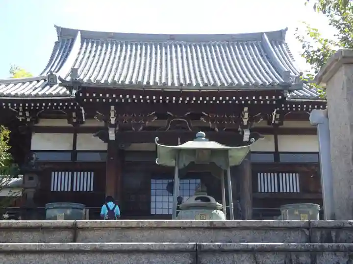 妙蓮寺の本殿・本堂