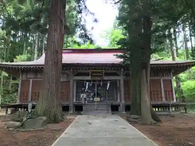 飯縄神社 里宮（皇足穂命神社）の本殿・本堂