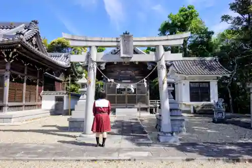 八幡社（東尾八幡社）の{uncategorized: "未分類", other: "その他", undefined: "問題あり", building: "その他建物", grave: "お墓", sacred_gate: "鳥居", guardian: "狛犬", statue: "像", buddha: "仏像", history: "歴史", nature: "自然", garden: "庭園", animal: "動物", pagoda: "塔", temizu: "手水舎", mountain_gate: "山門・神門", sanctuary: "本殿・本堂", subordinate: "末社・摂社", art: "芸術", scenery: "景色", jizo: "地蔵", ema: "絵馬", goshuin: "御朱印", omikuji: "おみくじ", items: "授与品その他", amulet: "お守り", goshuincho: "御朱印帳", eats: "食事", festival: "お祭り", votive_dance: "神楽", shichigosan: "七五三参", wedding: "結婚式", experience: "体験その他", initially: "初詣", around: "周辺", anti_infection: "感染症対策"}