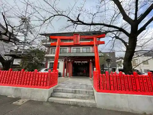 荒熊稲荷神社の鳥居