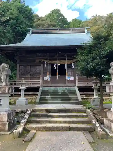 草薙神社の本殿・本堂