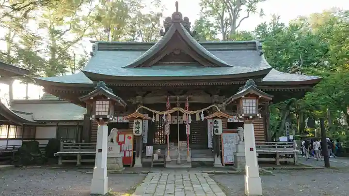 小室浅間神社の本殿・本堂
