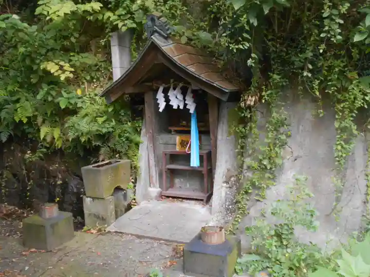 中里神社の末社・摂社