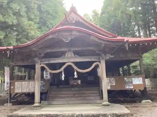 高殿神社の本殿