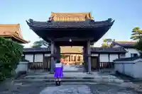 無量寿寺の山門・神門