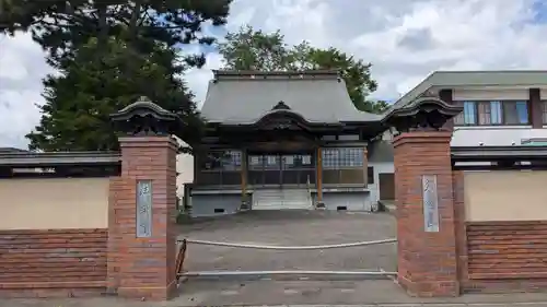 法華寺の本殿・本堂