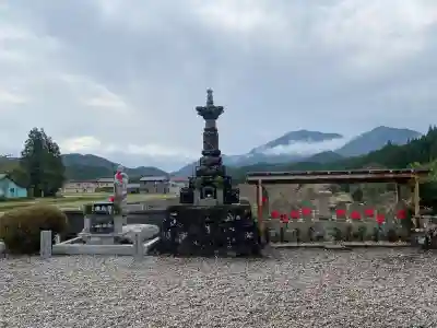 宝積院の{uncategorized: "未分類", other: "その他", undefined: "問題あり", building: "その他建物", grave: "お墓", sacred_gate: "鳥居", guardian: "狛犬", statue: "像", buddha: "仏像", history: "歴史", nature: "自然", garden: "庭園", animal: "動物", pagoda: "塔", temizu: "手水舎", mountain_gate: "山門・神門", sanctuary: "本殿・本堂", subordinate: "末社・摂社", art: "芸術", scenery: "景色", jizo: "地蔵", ema: "絵馬", goshuin: "御朱印", omikuji: "おみくじ", items: "授与品その他", amulet: "お守り", goshuincho: "御朱印帳", eats: "食事", festival: "お祭り", votive_dance: "神楽", shichigosan: "七五三参", wedding: "結婚式", experience: "体験その他", initially: "初詣", around: "周辺", anti_infection: "感染症対策"}