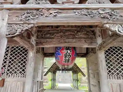菅谷寺の山門・神門