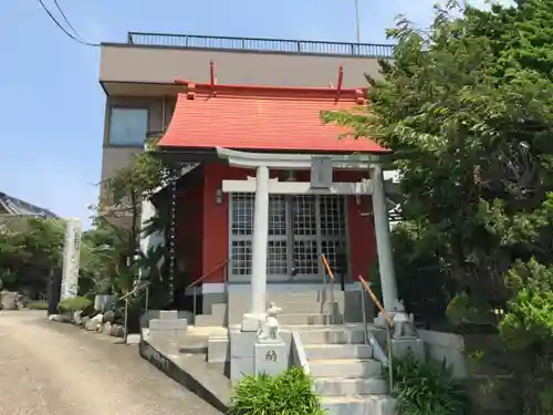 赤辺稲荷神社の本殿・本堂