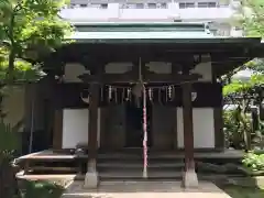 於岩稲荷田宮神社の本殿