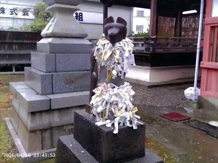 湊稲荷神社の{uncategorized: "未分類", other: "その他", undefined: "問題あり", building: "その他建物", grave: "お墓", sacred_gate: "鳥居", guardian: "狛犬", statue: "像", buddha: "仏像", history: "歴史", nature: "自然", garden: "庭園", animal: "動物", pagoda: "塔", temizu: "手水舎", mountain_gate: "山門・神門", sanctuary: "本殿・本堂", subordinate: "末社・摂社", art: "芸術", scenery: "景色", jizo: "地蔵", ema: "絵馬", goshuin: "御朱印", omikuji: "おみくじ", items: "授与品その他", amulet: "お守り", goshuincho: "御朱印帳", eats: "食事", festival: "お祭り", votive_dance: "神楽", shichigosan: "七五三参", wedding: "結婚式", experience: "体験その他", initially: "初詣", around: "周辺", anti_infection: "感染症対策"}