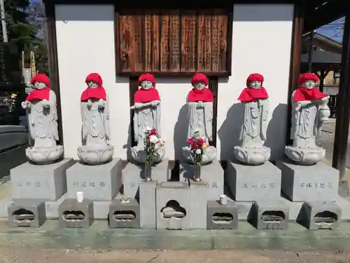 中峠弥陀堂（中峠阿弥陀堂）の地蔵