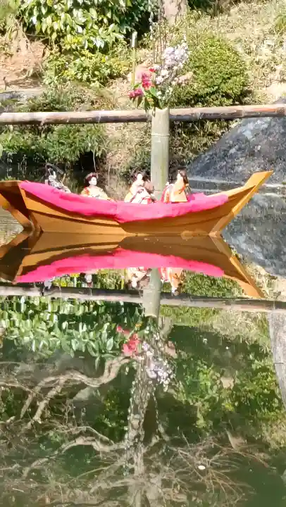 椎尾山薬王院の{uncategorized: "未分類", other: "その他", undefined: "問題あり", building: "その他建物", grave: "お墓", sacred_gate: "鳥居", guardian: "狛犬", statue: "像", buddha: "仏像", history: "歴史", nature: "自然", garden: "庭園", animal: "動物", pagoda: "塔", temizu: "手水舎", mountain_gate: "山門・神門", sanctuary: "本殿・本堂", subordinate: "末社・摂社", art: "芸術", scenery: "景色", jizo: "地蔵", ema: "絵馬", goshuin: "御朱印", omikuji: "おみくじ", items: "授与品その他", amulet: "お守り", goshuincho: "御朱印帳", eats: "食事", festival: "お祭り", votive_dance: "神楽", shichigosan: "七五三参", wedding: "結婚式", experience: "体験その他", initially: "初詣", around: "周辺", anti_infection: "感染症対策"}