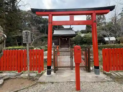 龍田大社の{uncategorized: "未分類", other: "その他", undefined: "問題あり", building: "その他建物", grave: "お墓", sacred_gate: "鳥居", guardian: "狛犬", statue: "像", buddha: "仏像", history: "歴史", nature: "自然", garden: "庭園", animal: "動物", pagoda: "塔", temizu: "手水舎", mountain_gate: "山門・神門", sanctuary: "本殿・本堂", subordinate: "末社・摂社", art: "芸術", scenery: "景色", jizo: "地蔵", ema: "絵馬", goshuin: "御朱印", omikuji: "おみくじ", items: "授与品その他", amulet: "お守り", goshuincho: "御朱印帳", eats: "食事", festival: "お祭り", votive_dance: "神楽", shichigosan: "七五三参", wedding: "結婚式", experience: "体験その他", initially: "初詣", around: "周辺", anti_infection: "感染症対策"}