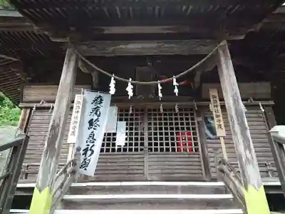 諏訪神社の本殿・本堂